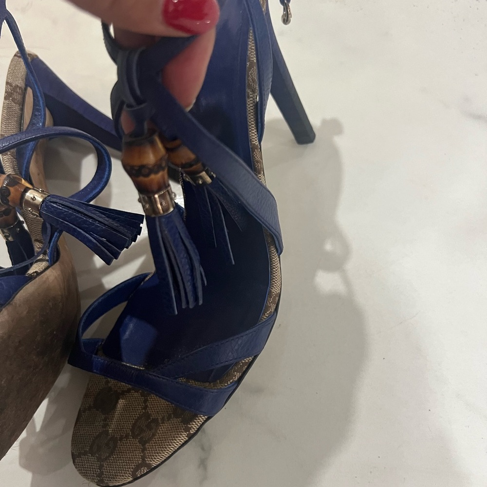 Gucci Blue Leather Strappy Heels - Picture 2 of 11